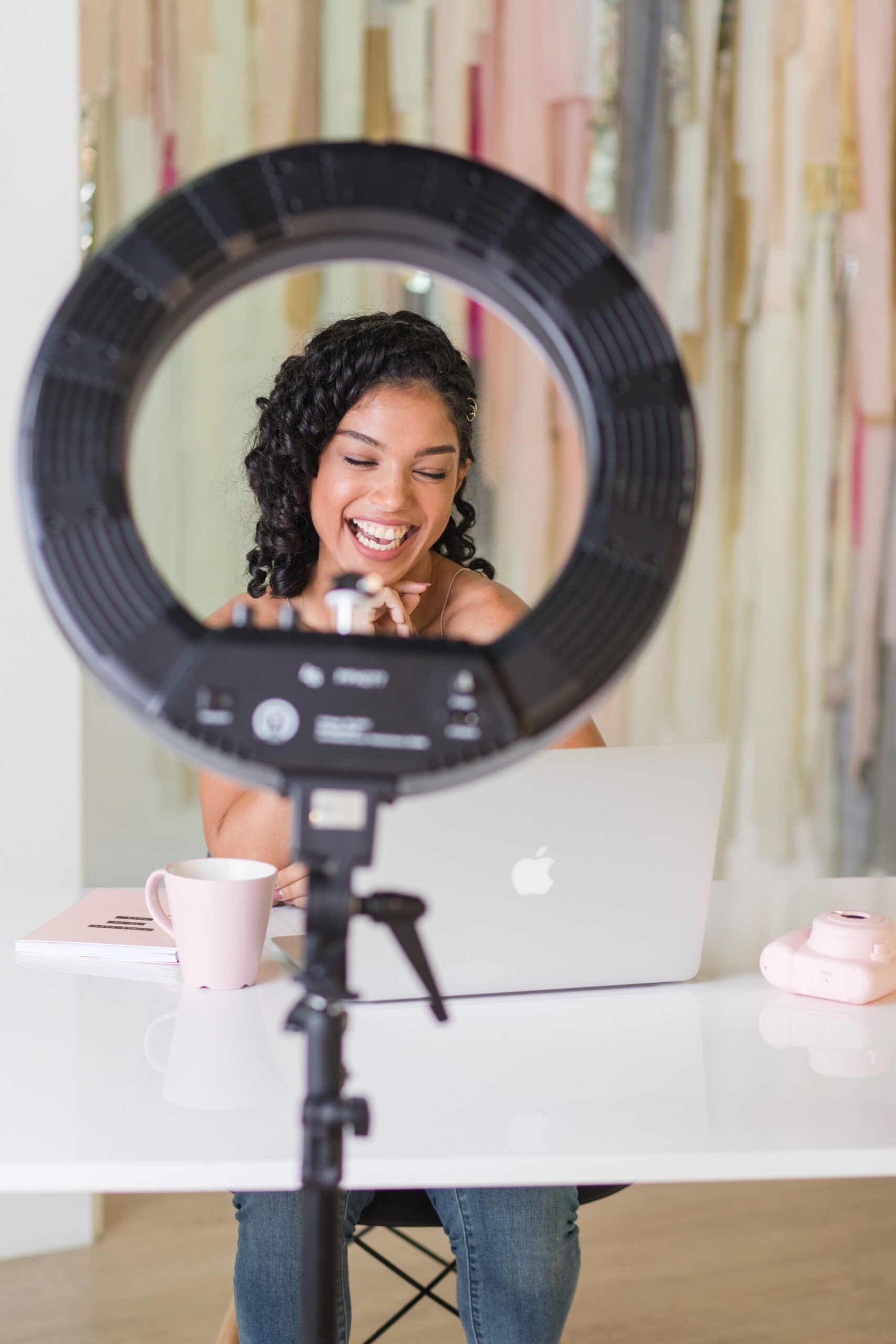 Lifestyle-1020-SW-Pixistock-52-scaled